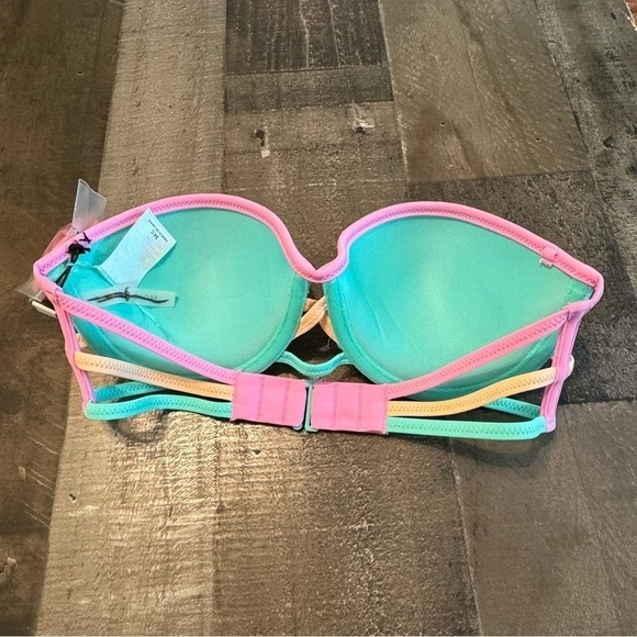 NWOT Shade & Shore Push-up Bikini Top - Picture 3 of 9